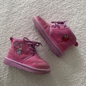 Ugg X Sesame Street Abby Neumel  Pink Toddler Girl Boots with Cartoon Design 10T